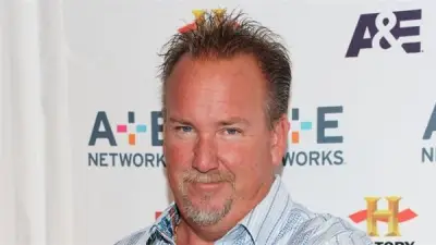 وفاة داريل شيتس نجم برنامج Storage Wars عن عمر 67 عامًا في حادث مأساوي