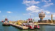 ميناء دمياط يستقبل 13 سفينة ويغادر 11 أخرى خلال 24 ساعة