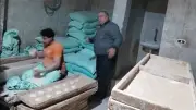 ضبط 20 مليون جنيه في قضايا نقد أجنبي و24 طن دقيق مهرب بالمحافظات