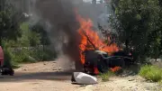 إصابة 3 أشخاص بغارة إسرائيلية على سيارة في جنوب لبنان