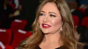 ليلى علوي تنعى والد منة شلبي: تعبيرات حزن ومواساة في الساحة الفنية