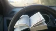 دار الإفتاء توضح حكم وضع المصحف في السيارة والضوابط الشرعية