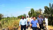 محافظ أسوان يقود حملة لإزالة طاحونة ذهب مخالفة على أرض زراعية