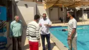 مدير شباب القليوبية يغلق حمام سباحة ويحيل مقصرين للتحقيق بالخانكة