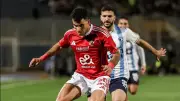 الأهلي يسقط أمام بيراميدز بثلاثية والزمالك يتعادل مع إنبي في الدوري المصري