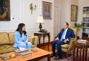 وزيرا الخارجية والإسكان يناقشان مبادرة بيتك في مصر لدعم المصريين بالخارج