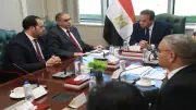 وزير الصحة يتابع مستجدات المشروعات الإنشائية مع رئيس شركة وادي النيل