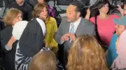 علي الحجار يتألق في ساقية الصاوي ويتجاوز أزمة تصريحاته العائلية