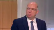 وزير العمل اللبناني: سنحمل معاناة العمال إلى المحافل الدولية