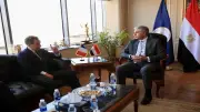 وزير السياحة يبحث مع سفير فرنسا مكافحة الاتجار غير المشروع في الممتلكات الثقافية