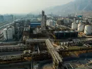 إيران تدعو لتشكيل سلاسل بشرية لحماية محطات الطاقة النووية من الهجمات