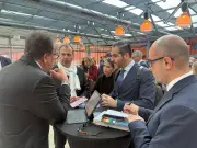 وزير الصحة يلتقي قيادات شركة سانوفي لمناقشة برامج التطعيم وتوطين صناعة اللقاحات