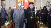 شيخ الأزهر يهنئ البابا تواضروس بعيد القيامة ويؤكد على تعزيز الوحدة الوطنية