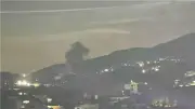غارة إسرائيلية على دير أنطار جنوب لبنان ورد حزب الله بقصف عكا وأهداف عسكرية