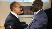 وزير الخارجية يلتقي نائب رئيس البنك الدولي لمناقشة التعاون الاقتصادي والتنمية المستدامة