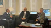وزير الخارجية المصري يلتقي مسؤول البنك الدولي لتعزيز التعاون في إدارة المياه