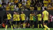 النصر يواصل تحطيم تاريخه بفوز مثير على الاتفاق في مباراة الفرص الضائعة