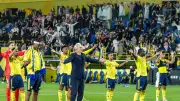 رقصة النصر.. جورج جيسوس يخطف الأضواء برقصته الاحتفالية مع جماهير النصر