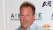 وفاة داريل شيتس نجم برنامج Storage Wars عن عمر 67 عامًا في حادث مأساوي