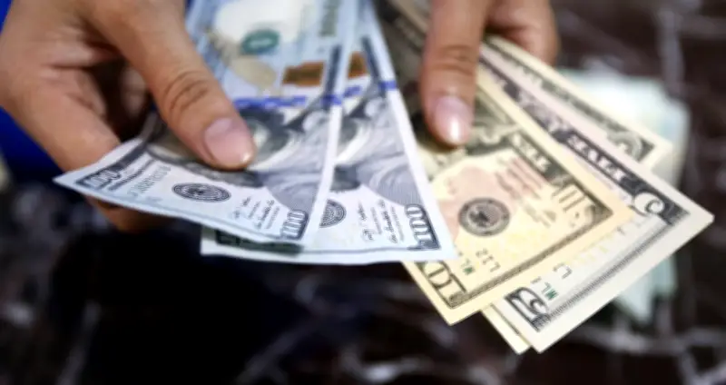 سعر الدولار اليوم في مصر مساء الأحد 10 مايو 2026 بالبنوك