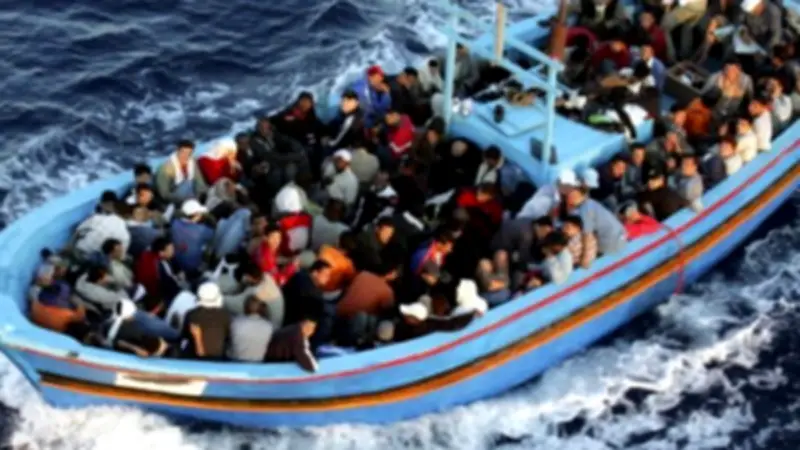 10 حالات تعرضك للحبس 5 سنوات وغرامة مليون جنيه في قانون مكافحة الهجرة غير الشرعية