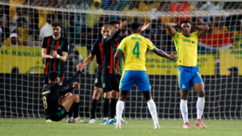غرامة 100 ألف دولار على الجيش الملكي بسبب شغب جماهيري في نهائي أفريقيا