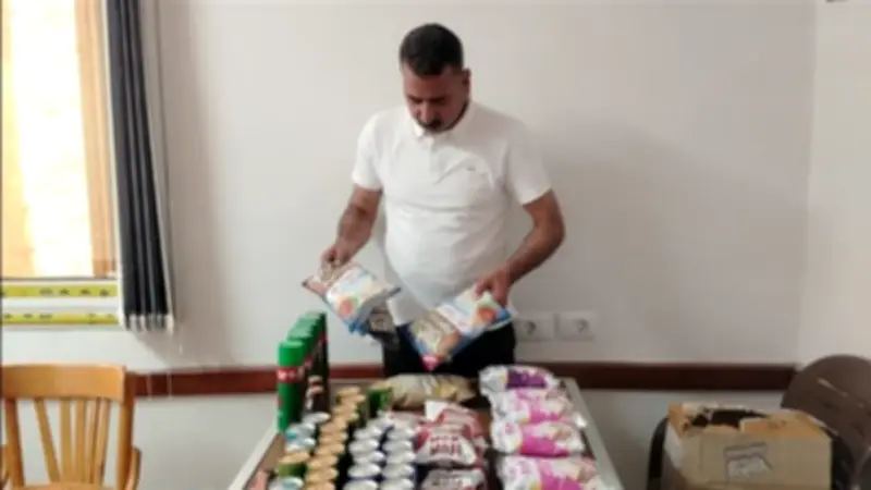 ضبط 105 عبوة سلع غذائية منتهية الصلاحية في الإسماعيلية