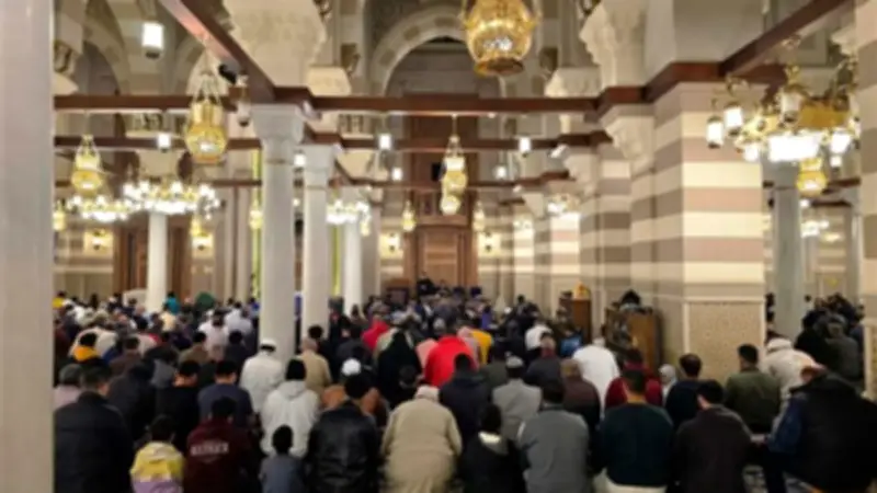 مواقيت الصلاة اليوم الإثنين 11 مايو 2026 في القاهرة والمحافظات