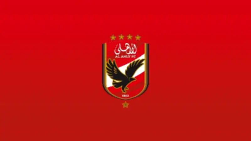 فرج عامر يكشف عن تغييرات واسعة في الأهلي ورحيل 11 لاعبا