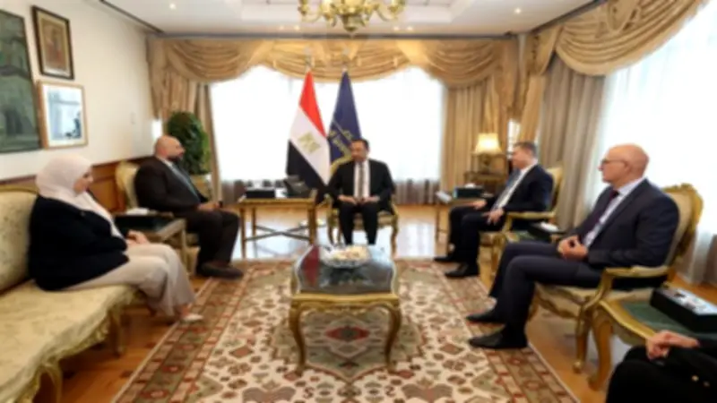«الاتصالات» تعلن توفير 11 ألف فرصة عمل للشباب خلال عامين