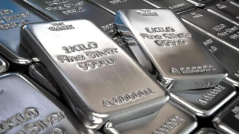 أسعار الفضة اليوم 12 مايو 2026: استقرار نسبي وارتفاع طفيف لعيار 999