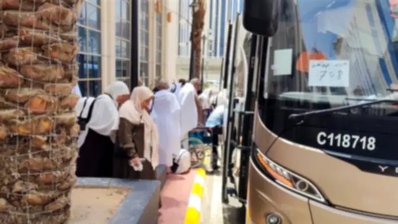 غرفة السياحة: 1200 حافلة لتصعيد الحجاج إلى عرفات غدًا الثلاثاء