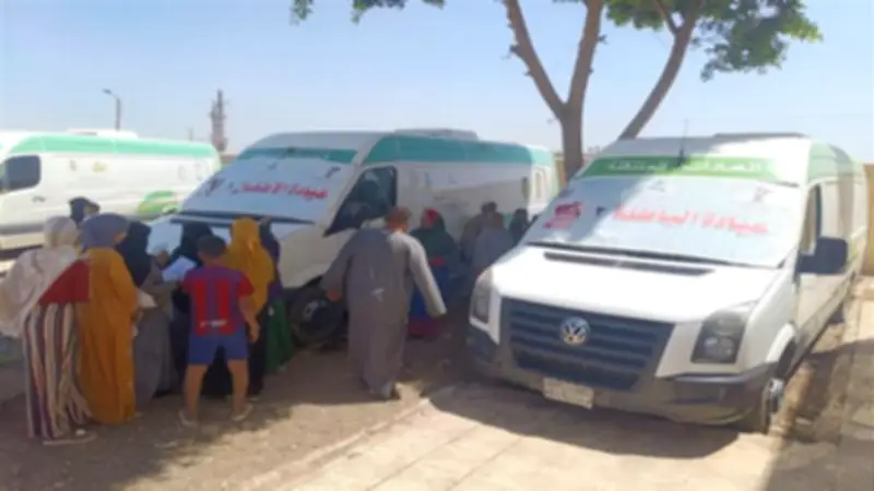 تقديم 1425 خدمة طبية مجانية لأهالي قرية دلقام بسمالوط ضمن حياة كريمة