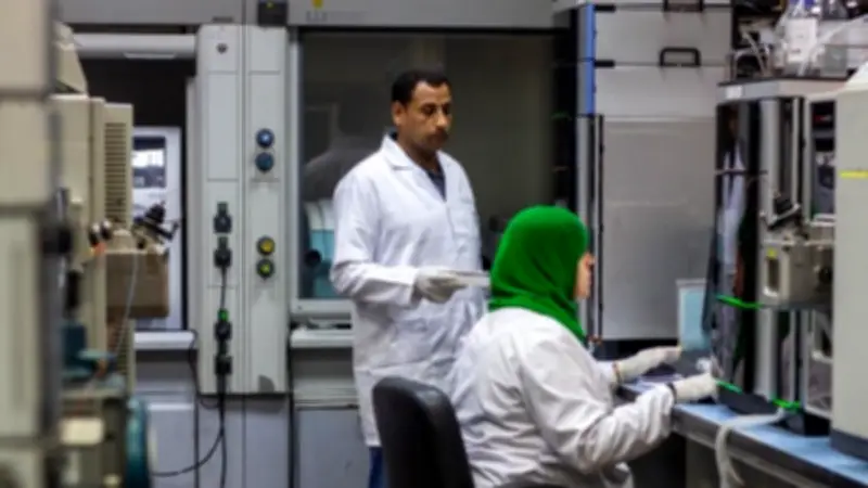 معمل متبقيات المبيدات يرفع الطوارئ ويحلل 1500 عينة خلال عيد الأضحى