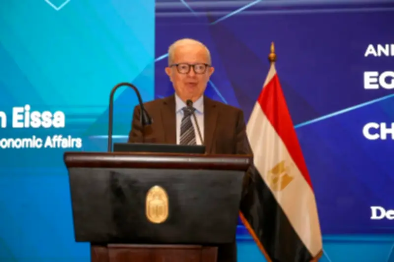 نائب رئيس الوزراء: قيد 16 شركة حكومية في البورصة تمهيداً للطرح