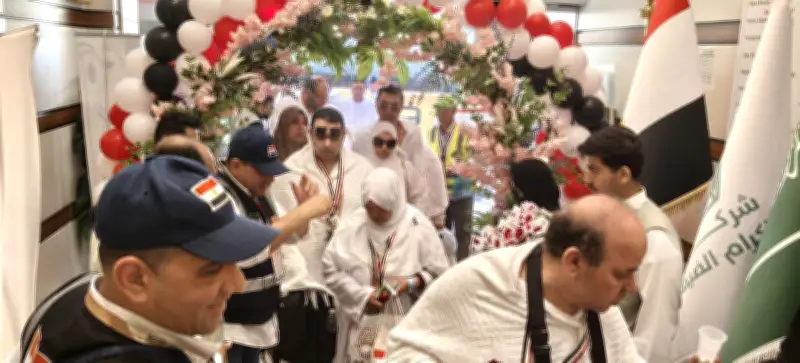 وصول 16 ألفًا و464 حاجًا من بعثة القرعة للأراضي المقدسة حتى الآن