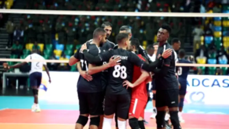 الأهلي يتوج ببطولة أفريقيا للكرة الطائرة للمرة الـ17 بعد الفوز على البوليس الرواندي