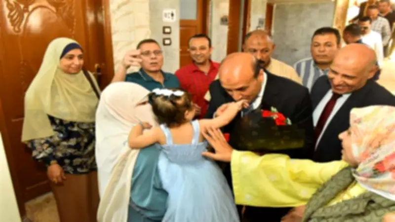 محافظ أسيوط يشهد توزيع 19 جهازًا تعويضيًا لذوي الهمم في منفلوط