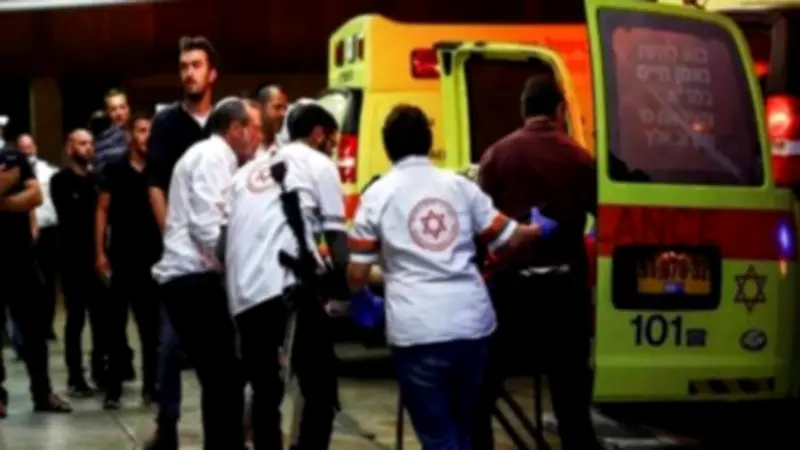 إصابة 19 شخصًا بينهم أطفال في انقلاب سيارة ربع نقل بمرسى علم