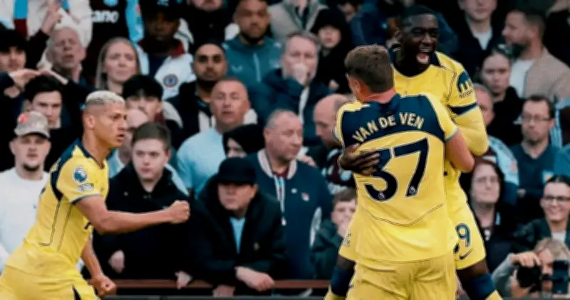 توتنهام يفوز على أستون فيلا 2-1 ويتمسك بالبقاء في الدوري الإنجليزي