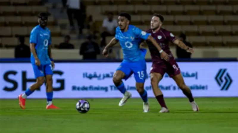 نيوم يهزم الشباب 2-1 بثنائية بن رحمة وحجازي أساسياً