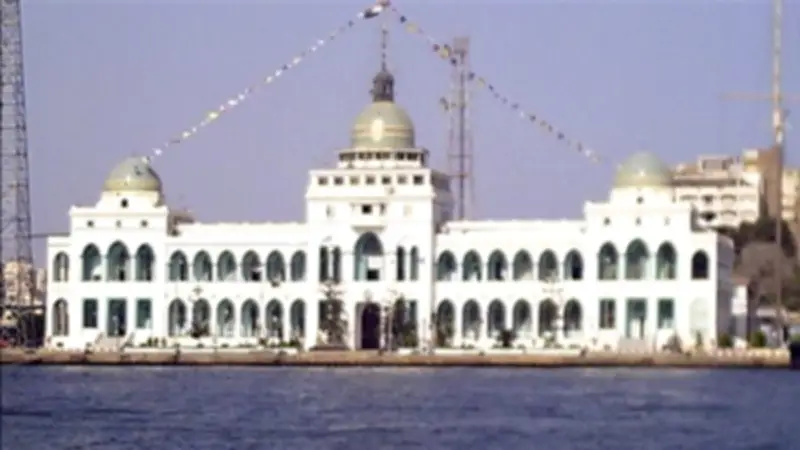 بورسعيد وهيئة قناة السويس تستعدان لافتتاح كوبري النصر العائم 2