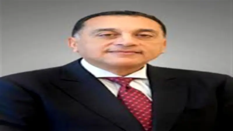 مدبولي يتابع قيد 20 شركة حكومية بالبورصة ونقل ملكية أخرى لصندوق مصر السيادي
