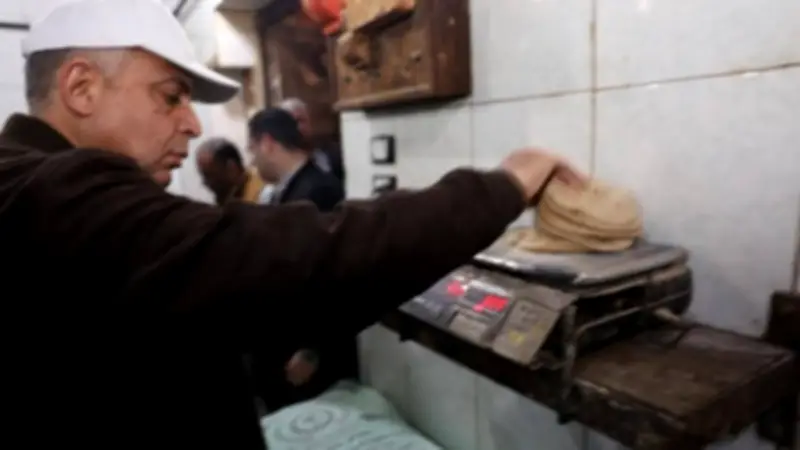 ضبط صاحب مخبز استولى على 20 جوال دقيق مدعم بالغربية