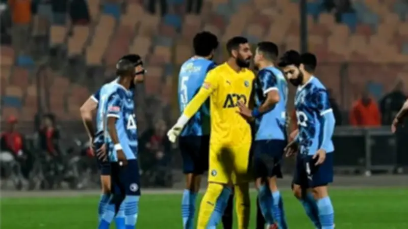 تعادل سلبي بين بيراميدز وسموحة في أول 20 دقيقة بالدوري المصري