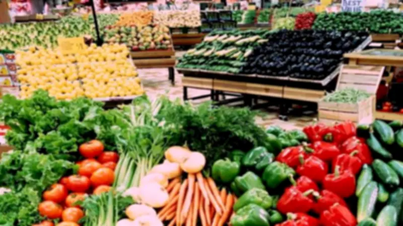 أسعار الخضراوات والفاكهة اليوم في سوق العبور الأربعاء 20-5-2026