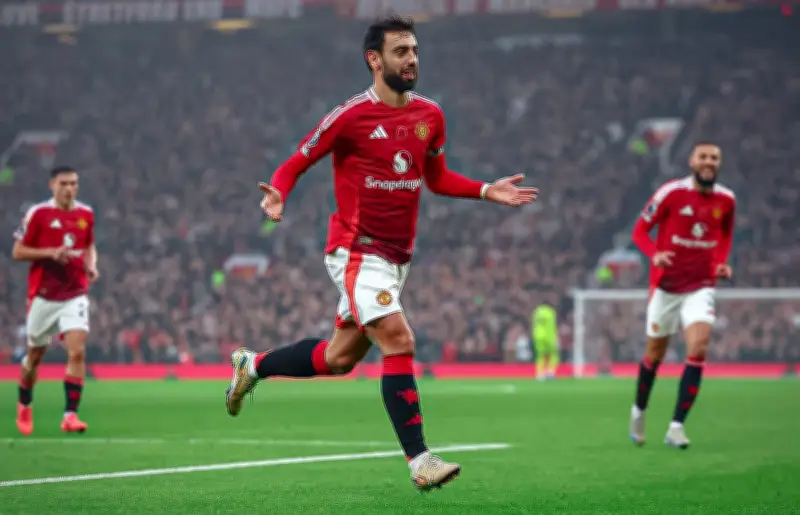 برونو فيرنانديز أفضل لاعب في الدوري الإنجليزي 2025-2026
