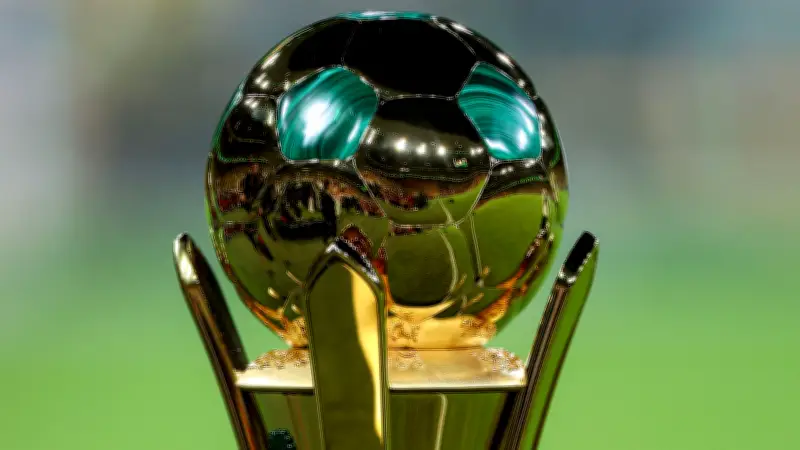 موعد نهائي كأس الملك السعودي 2026 بين الهلال والخلود والقنوات الناقلة