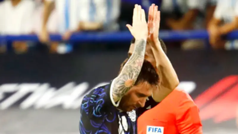 ليونيل ميسي يستعد للمشاركة في مونديال 2026 كملك لا جندي