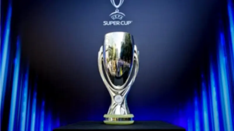 موعد نهائي السوبر الأوروبي 2026 بين باريس سان جيرمان وأستون فيلا